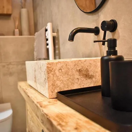 Wabi-sabi By Japandi Apartament